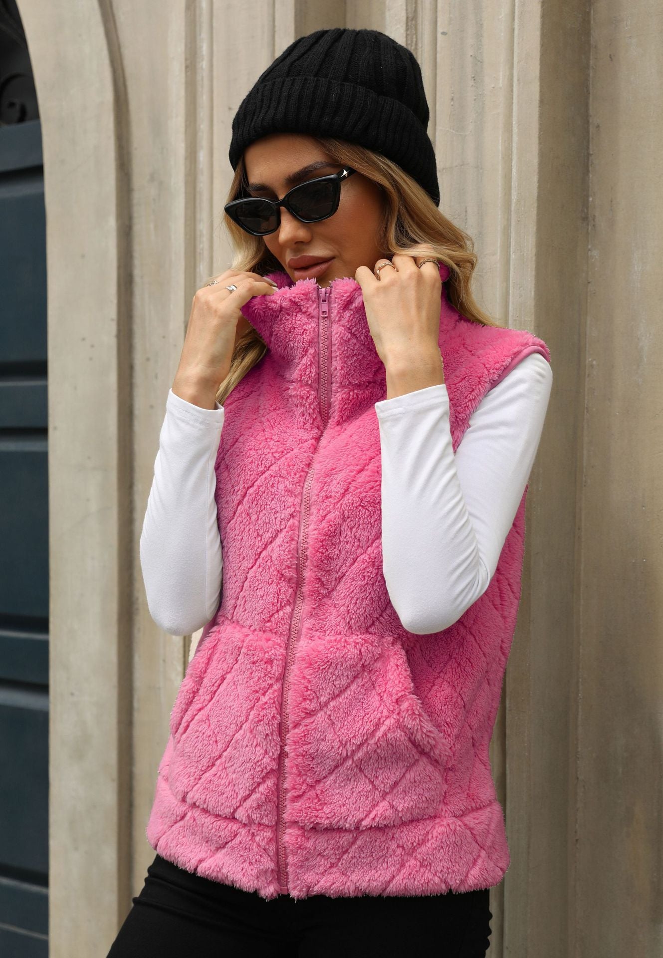 Loose Zip Diamond Lattice Coat Plush Vest